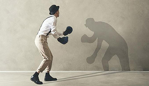 ترس از شبکه های اجتماعی را از خود دور کنید.